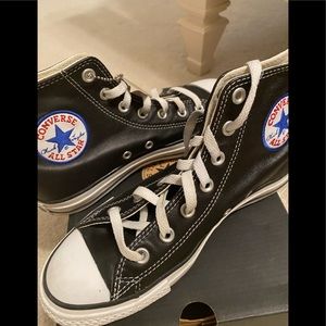 Leather Hi top Chuck Taylor Converse sneakers